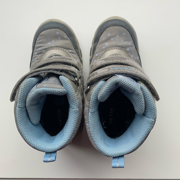 GEOX Girls Cinderella Disney princess winter snow boots sz 9 - Picture 3 of 7